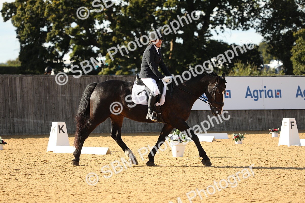 SBM_26927 - D17 - Grand Tour Championship - Novice 27