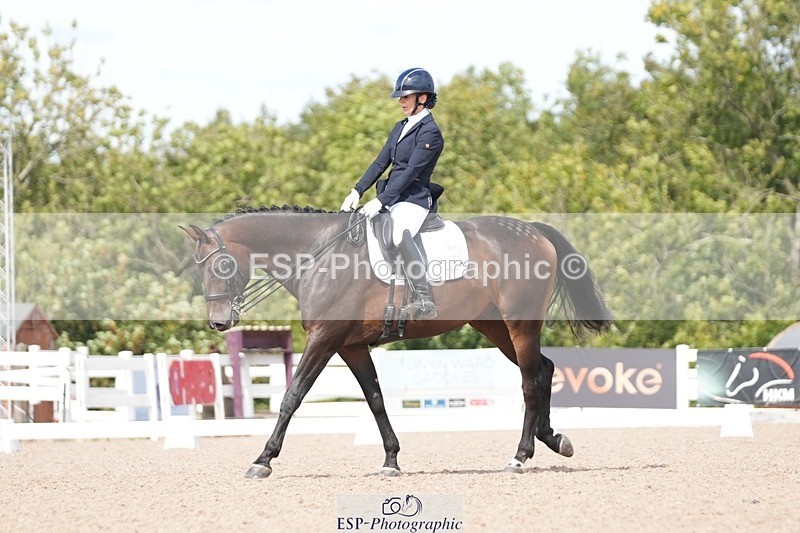 250906-134301-03372 - 113-Nicole.JahanshahiVirtual.Attraction