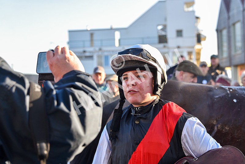 191223-Race 1-Blue Bikini-8831 - Race 1