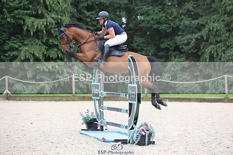 230908-165910-03076 - Cls 9 Snr Newcomers & 1.10m Open