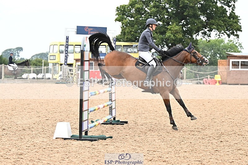 240828A-131945-00669 - Cls 3 Snr 1.05m Open