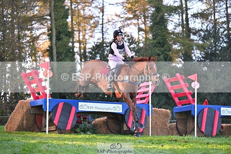 241026-095432-11074 - 308-Rachel.Lawson-RED.STAG