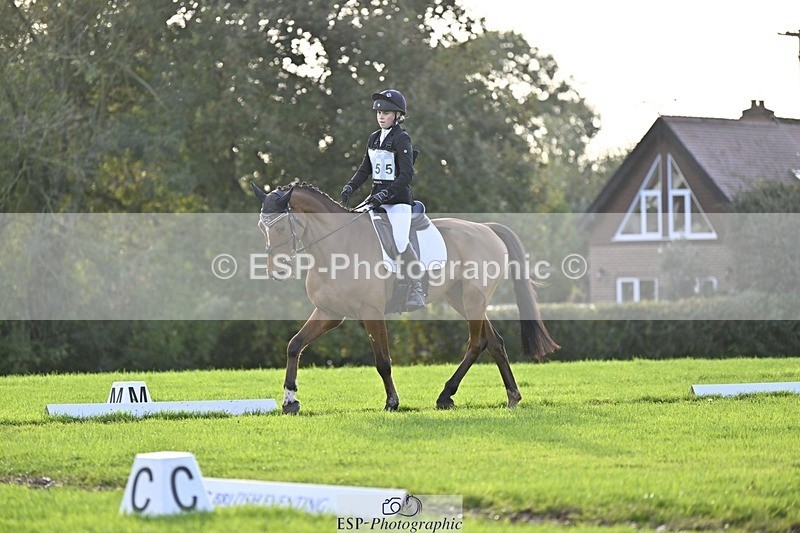 241025-095742-05662 - 355-Esther.Cook-GRANDISSIMO