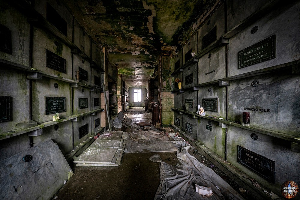  - ABANDONED PLACES