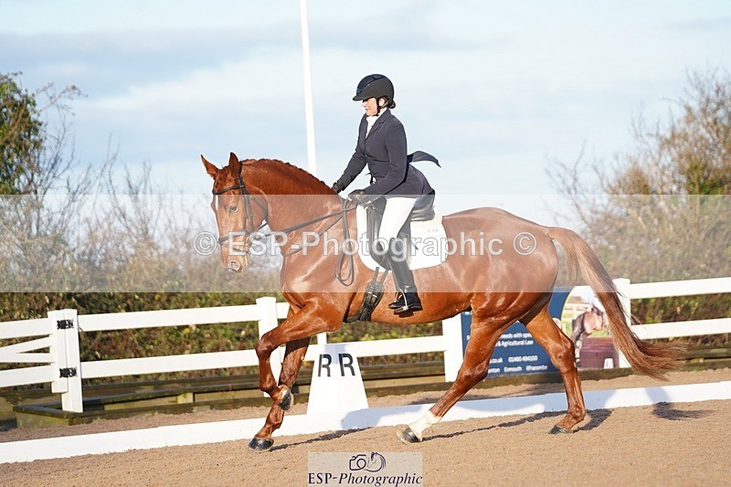 241214-104038-00231 - 136-NATALIE.PASSMORE-U.Legend