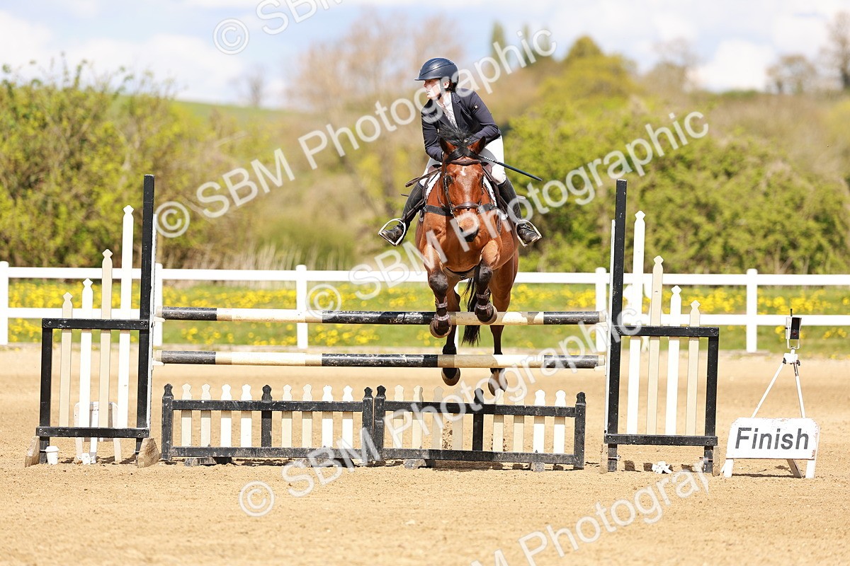 SBM_001827 - Class 4 - Senior Newcomers - 1.10m