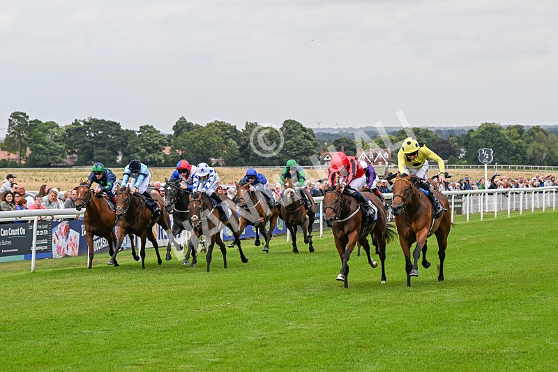 150824-Race 1-Lothlorien-7313 - Race 1