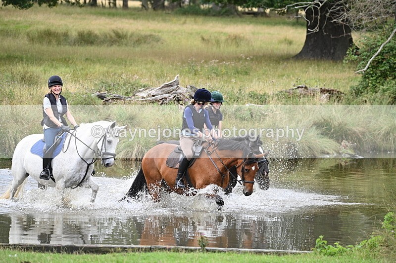 WJ7_2835 - Time at Water 11:37 to 12:13