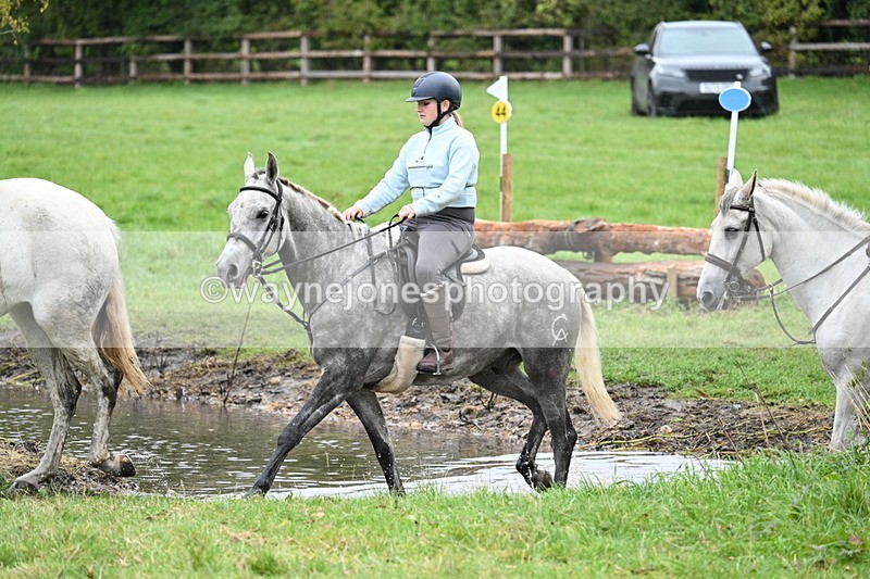 WJ7_1690 - Time at Photographer 13:13 to 13:26