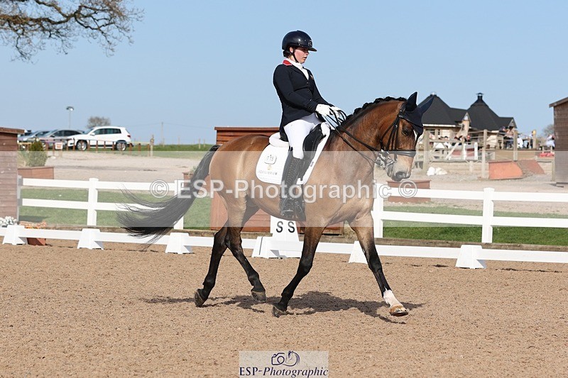 250404-163055-07528 - 115-Isla.Sully-Vagabond.De.Massa