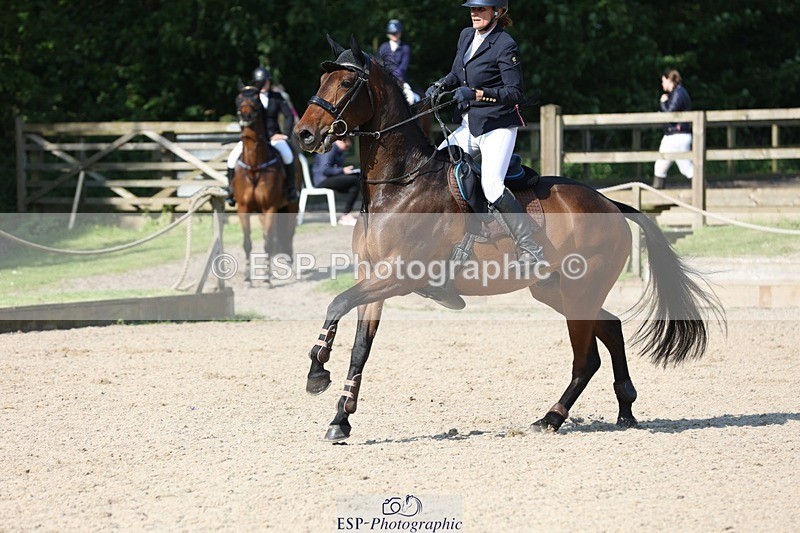 230513-094626-03538 - Cls 18 Snr 1.05m Open