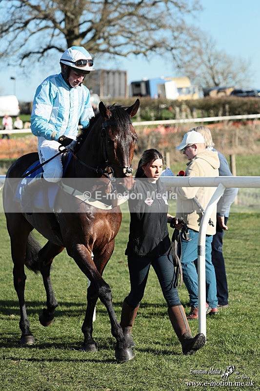 PtP 210326 951 - VWH Cirencester Races 21/03/26