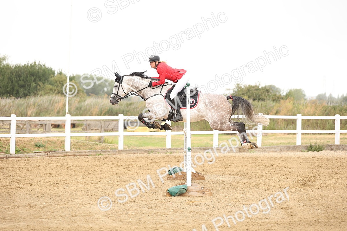 SBM_024079 - Class 6 - Senior Newcomers 1.10m