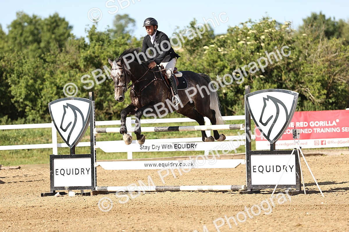 SBM_003143 - Class 5 - Senior Foxhunter - 1.20m