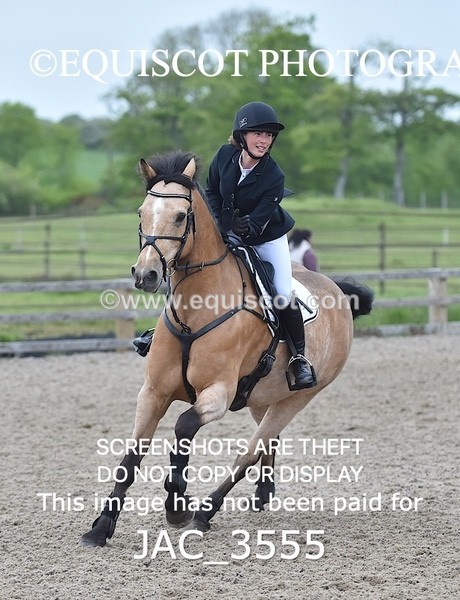 JAC_3555 - CLASS 6 Senior Discovery/ 1m Open