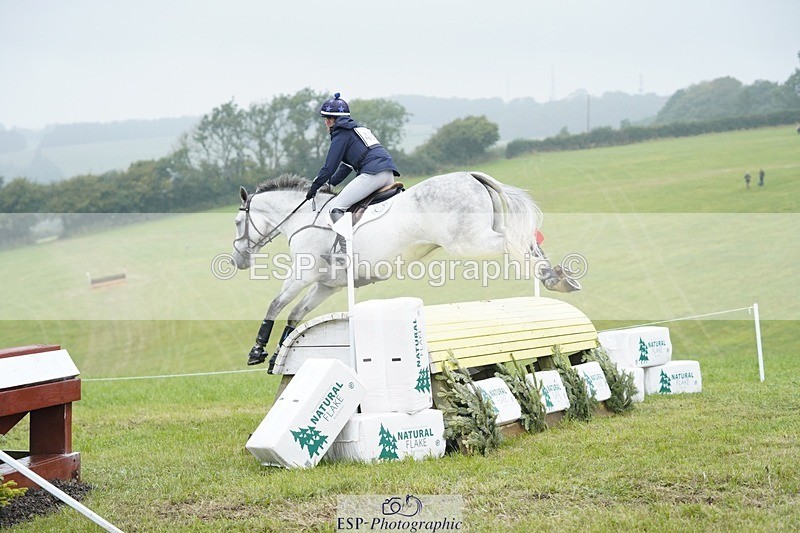 240901A-111922-05972 - 457-Valentine.Emsens-UNSTOPPABLE.VAN.'T.CRAEYNEST.Z