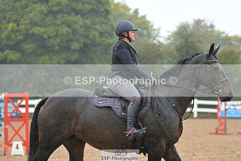 240925A-133224-00898 - Cls 4 Newcomers and 1.10m Open