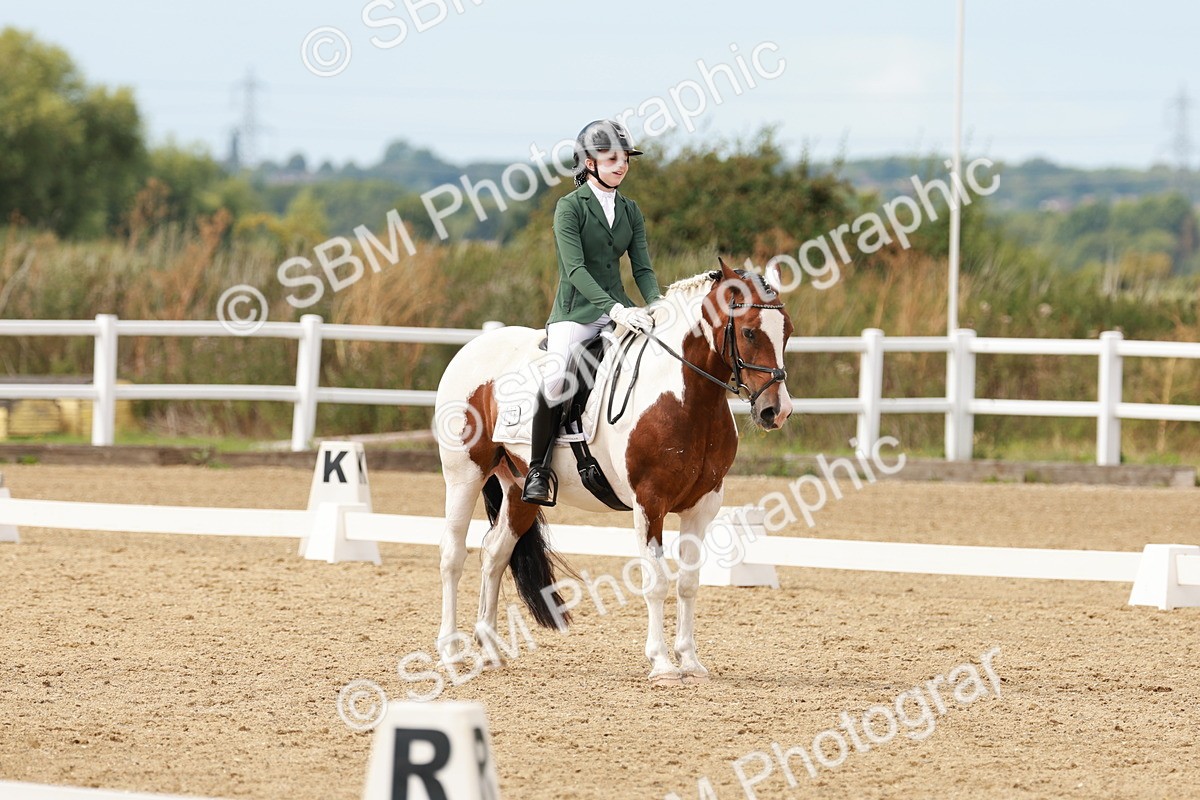 SBM_002236 - Classes 13, 19 - AM5 & FEI Pony Team Test