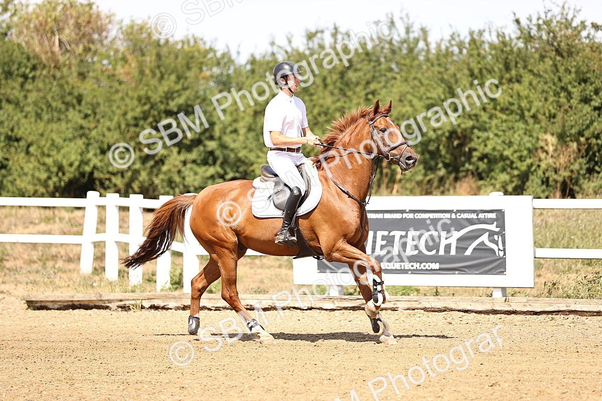 SBM_000948 - Class 4 - Senior Discovery - 1.00m Open