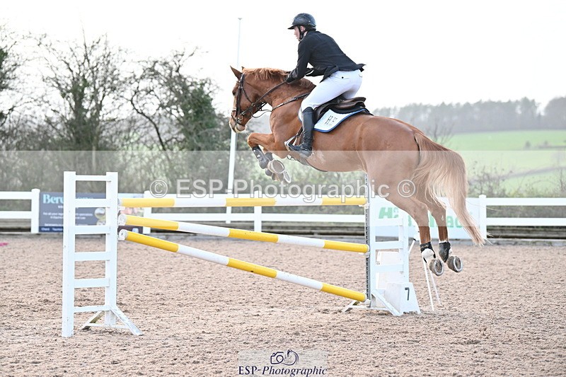 231208A-152128-01283 - Cls 7 National 1.30m & 1.40m