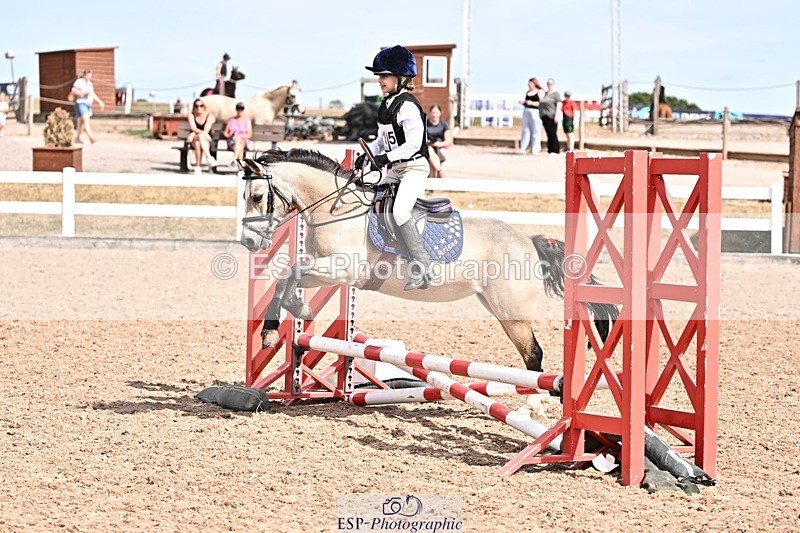 260818-152044-00032 - Clear Round