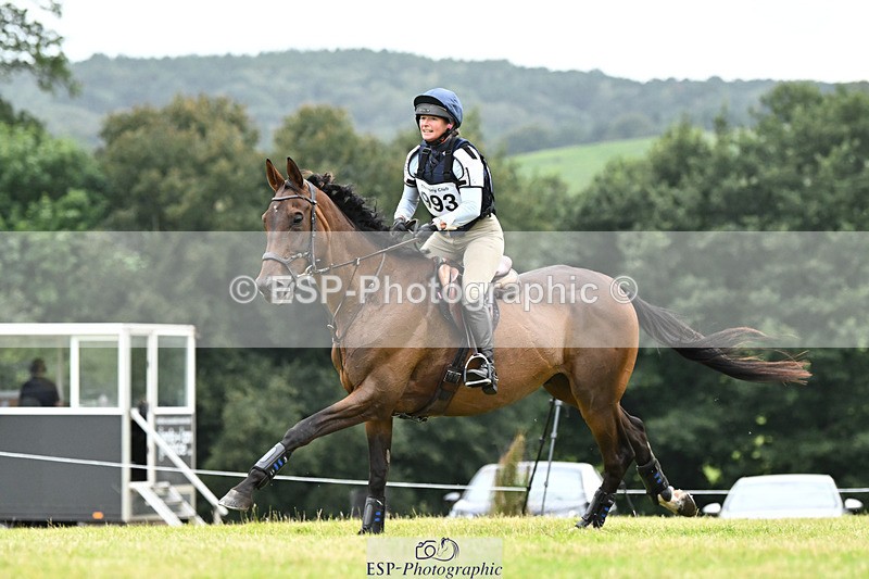 240825X-181359-38171 - 80cm XC 17.30 to End