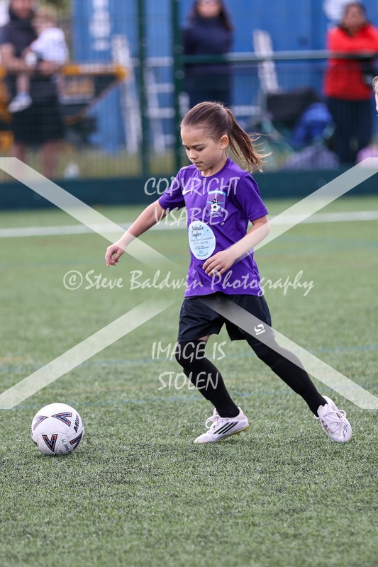 1DX30741 - Sat 13th U9 Girls