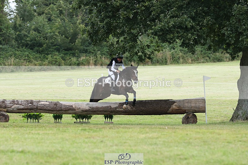 240825X-174452-38415 - 80cm XC 17.30 to End