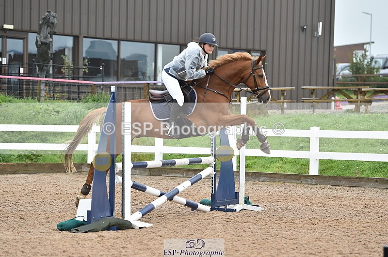 220829A-172248-00420 - 80cm Classes 5a 5b & 6