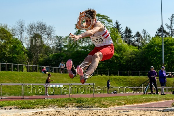 East25Sun-910982 - Field Male