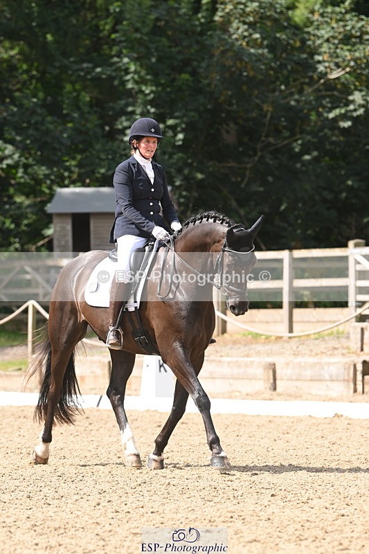 250720A-105714-09778 - 169-Caroline.Squire-Viva.Venezuela