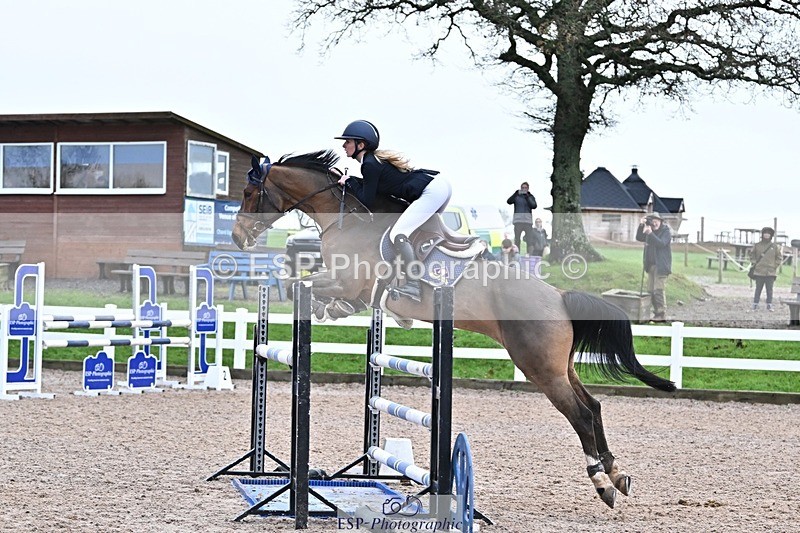 241127-131947-00654 - Cls 04A&B Snr Newc & 1.10m Open