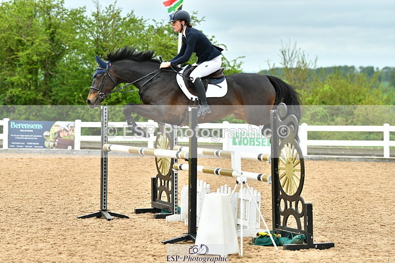 230507A-133640-08172 - Cls 43 1.05m Amateur Quali