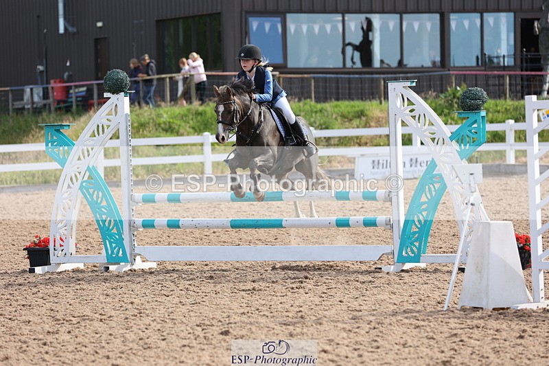 240629A-085056-02735 - Cls 16 British Novice and 80cm Open