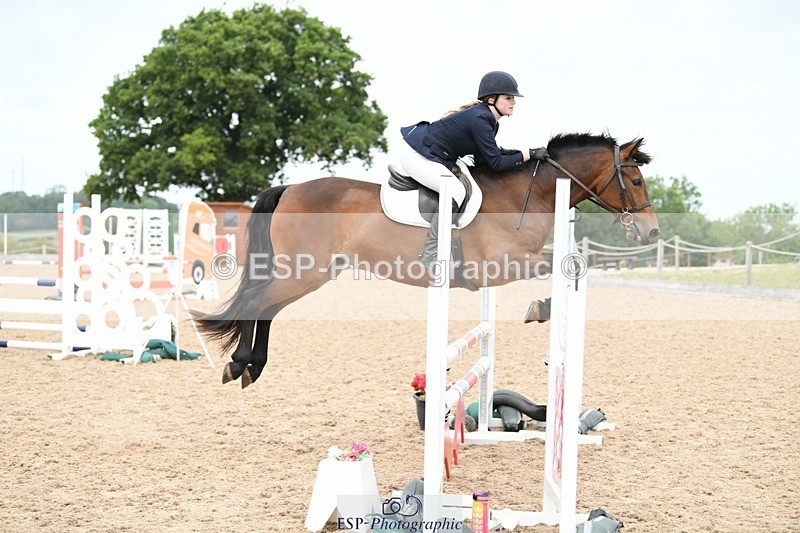 250807-111301-00508 - 90cm Round 1