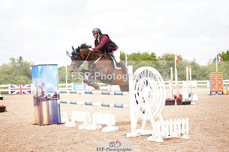 240804A-121224-10758 - Cls 51 1.05m Amateur Qualifier