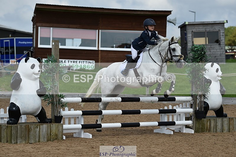 230902A-130036-01282 - Cls 3A Pony Medium 80cm