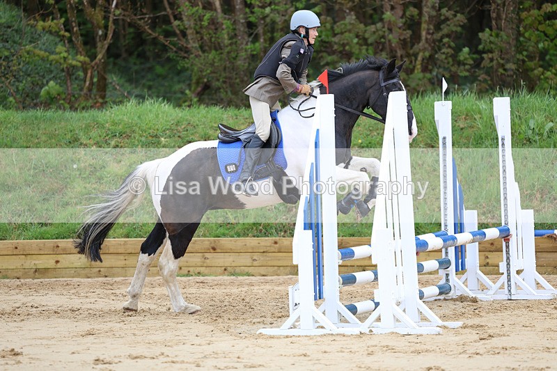 3E7A8100 - Class 2: 70cm