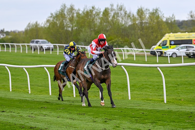 240424-Race 1-Object-7625 - Race 1