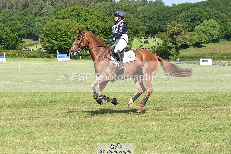 230527-093938-08085 - 251-CLASS_MOVE-Ellie_Healy-XC