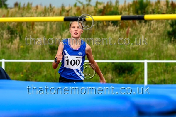 ComMast25-918809 - Field Female Set One