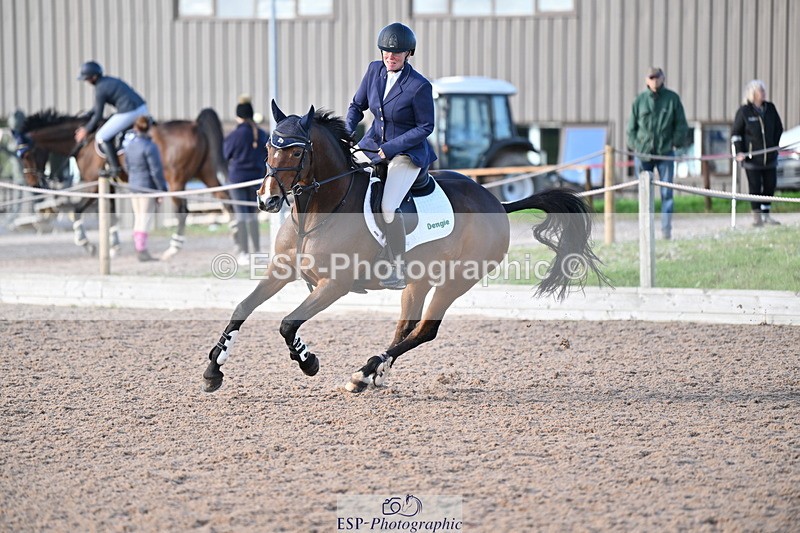 231014A-182143-06506 - Cls 21 National 1.30 & 1.40m Open