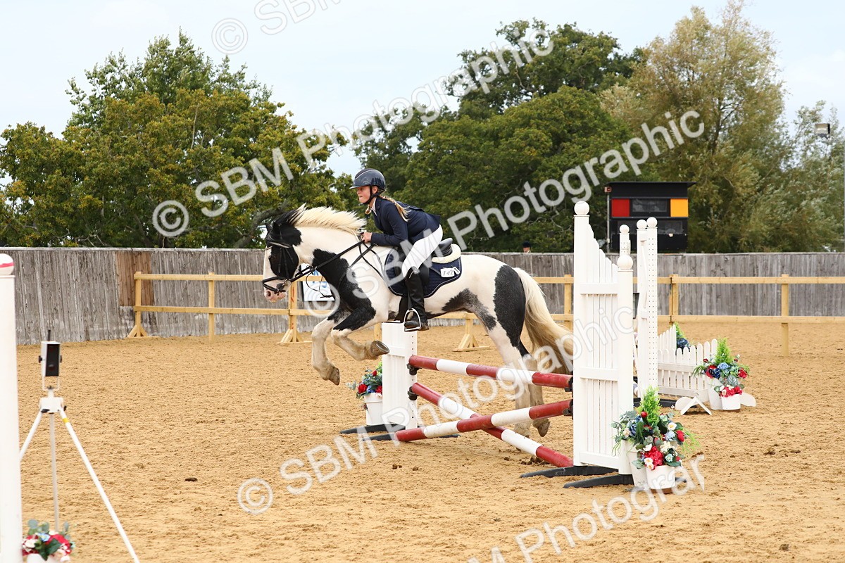 SBM_63960 - J65 - Junior pony 70cm Championship