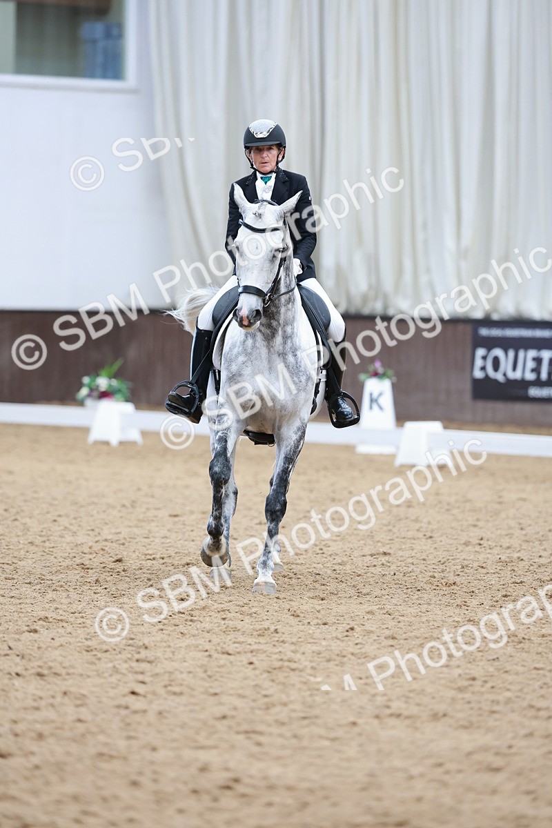 SBM_010030 - Class 6b - Novice 6 - 12.40-13.43