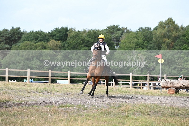 WJ6_0148 - XC Time 10:53 to 11:00