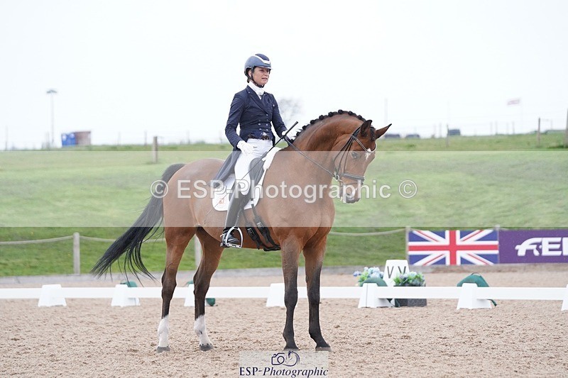 250403-163938-03379 - 005-Sara-Jane.Lanning-Choice