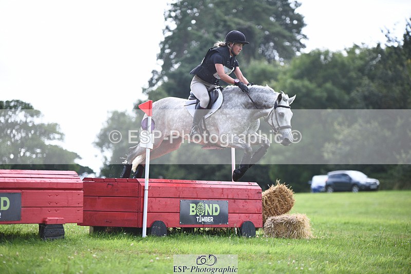 240804-155624-18815 - 663-Emma_Langfjord-Friend-MOUNTROSS_FIONN