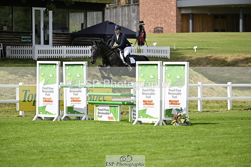 250613A-105150-00606 - Cls 1 Snr Newcomers and 1.10m Open