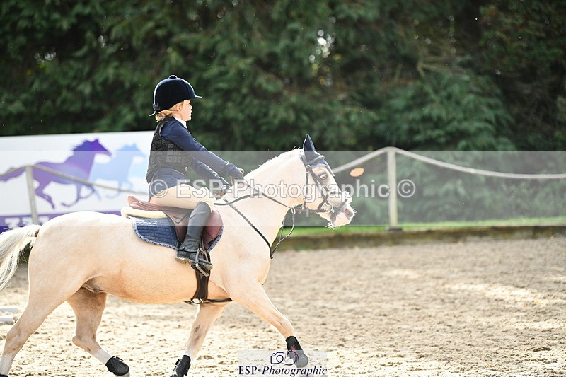 251004A-130600-01137 - Classes 6 & 7 60cm