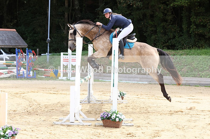 3E7A3320 - Class 4: Senior British Novice/90cm open